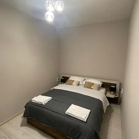 Home 아파트 바르나